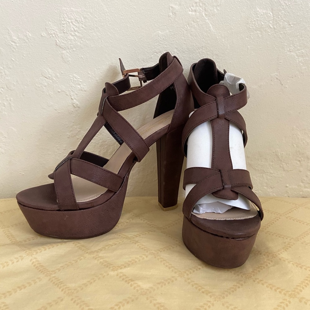 Brown Leila Stone heels